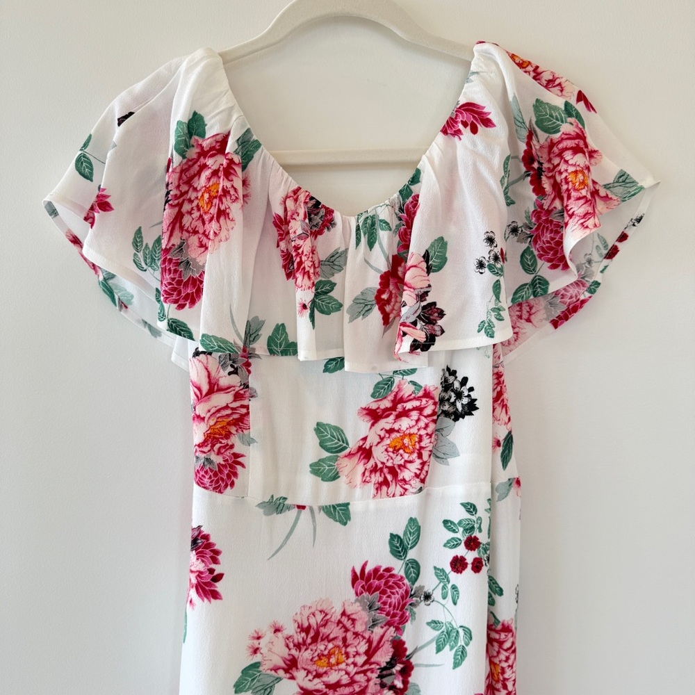 NWT MINKPINK Pretty Petals Wrap Front Dress Ivory Pink Floral High Low Womens XS - Picture 8 of 11